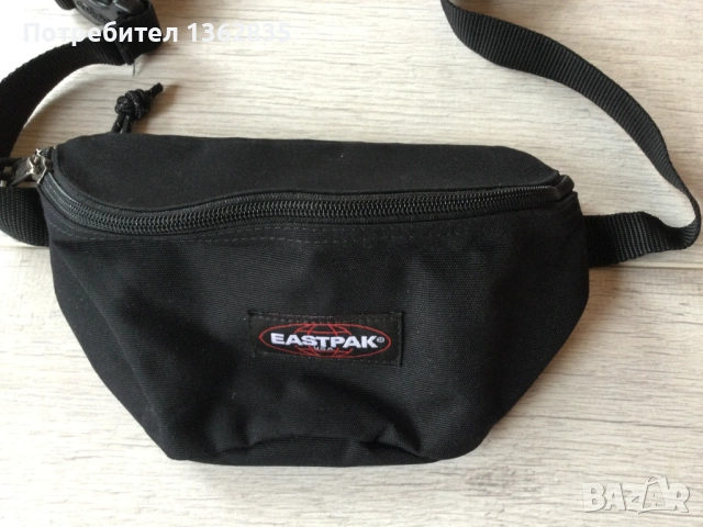 НОВА оригинална мъжка чанта чантичка за кръста "банан" EASTPAK от САЩ, снимка 2 - Чанти - 53024838