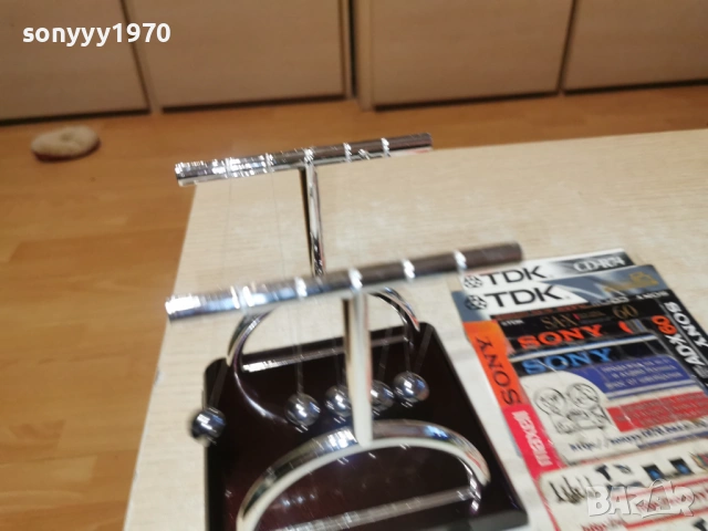 Люлката на Нютон 18Х18Х12см 1401261722, снимка 11 - Колекции - 53098975