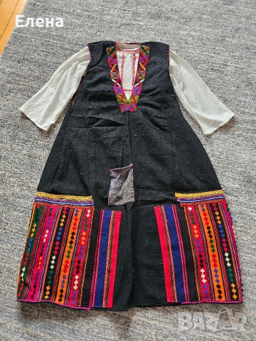 Автентична старозагорска носия. Сукман, престилка и риза, снимка 6 - Антикварни и старинни предмети - 53908905