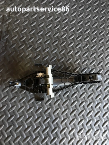 Задна лява външна дръжка за врата сива за Volvo V50 (2004-2010) 30663866, снимка 2 - Части - 54156726