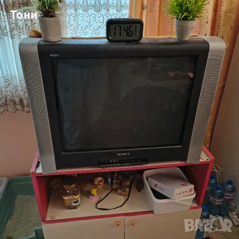 Ретро телевизор Sony Trinitron 29" (KV-29XL71K) + дистанционно и чинчове, снимка 2 - Телевизори - 56259399