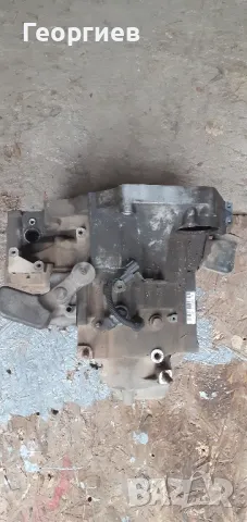 Скоростна кутия за HONDA FR-V 1,7 бензин , снимка 4 - Части - 49467740