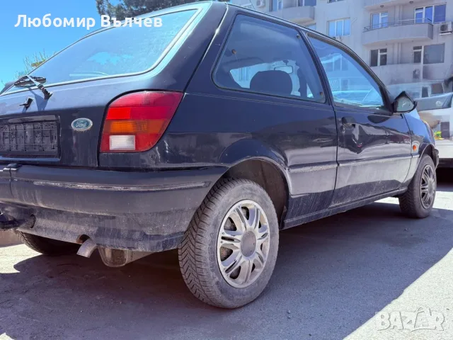 Ford Fiesta 1.1 MK3, снимка 5 - Автомобили и джипове - 56447154