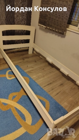 Два броя Бяли дървени легла за матрак размер 186/82, снимка 3 - Спални и легла - 52369113