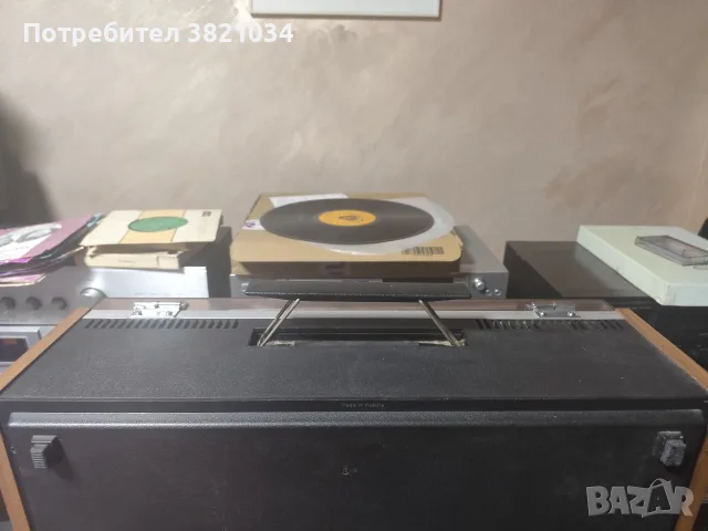 Магнитофон Philips N4416, снимка 5 - Аудиосистеми - 56204959