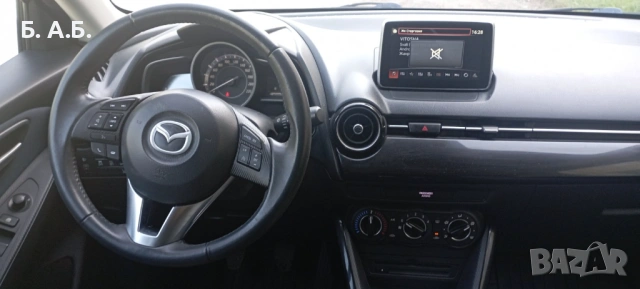 Продавам Мазда 2, снимка 5 - Автомобили и джипове - 54264008