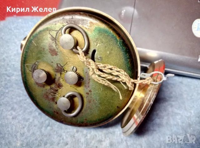SLAVA 11 JEWELS MADE in USSR Стар КОЛЕКЦИОНЕРСКИ РУСКИ МЕХАНИЧЕН БУДИЛНИК СЛАВА 47774, снимка 3 - Антикварни и старинни предмети - 47656584