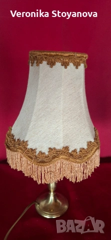 Настолна лампа, снимка 2 - Настолни лампи - 53044727