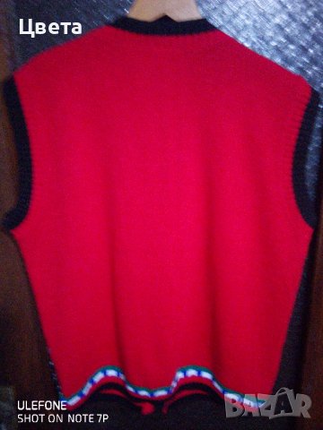 Дамски елек от САЩ, снимка 2 - Елеци - 44389242