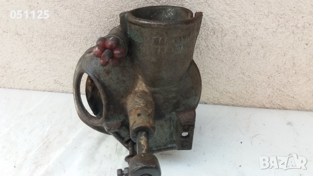 отлична машинка за мелене на царевица, кукуруз , снимка 5 - Антикварни и старинни предмети - 38365313