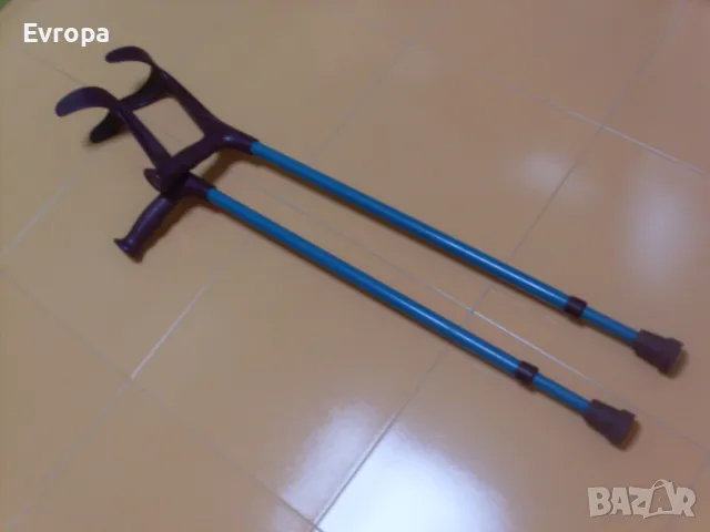 Комплект патерици- тип "канадка".