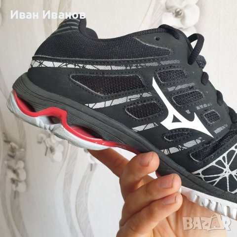 маратонки за спорт и волейбол Mizuno WAVE VOLTAGE номер 46 , снимка 12 - Маратонки - 40472922