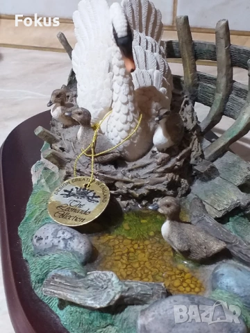 Страхотна красива статуетка фигура лебед на Leonardo, снимка 3 - Антикварни и старинни предмети - 53356087