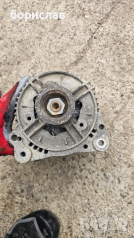 Алтернатор за Фолксваген 1.9 тди, снимка 2 - Части - 51477580