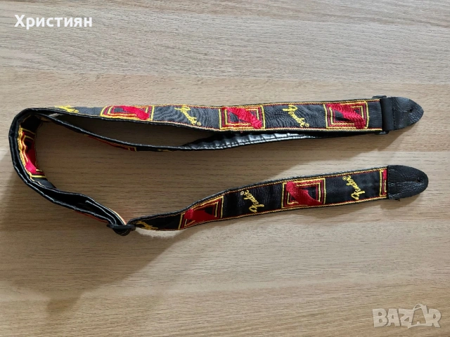 Колан за китара Fender