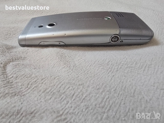 Sony Ericsson J10i2 С Английско Зарядно И Кутия, снимка 3 - Sony Ericsson - 54016268