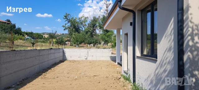 Продавам новопостроена къща с АКТ 16 - БЛАГОЕВГРАД село ИЗГРЕВ, снимка 9 - Къщи - 55779885