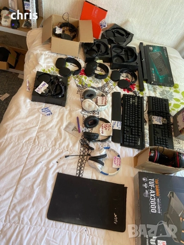 геймърски слушалки и аксесоари Job Lot, снимка 12 - Геймърски - 54301744