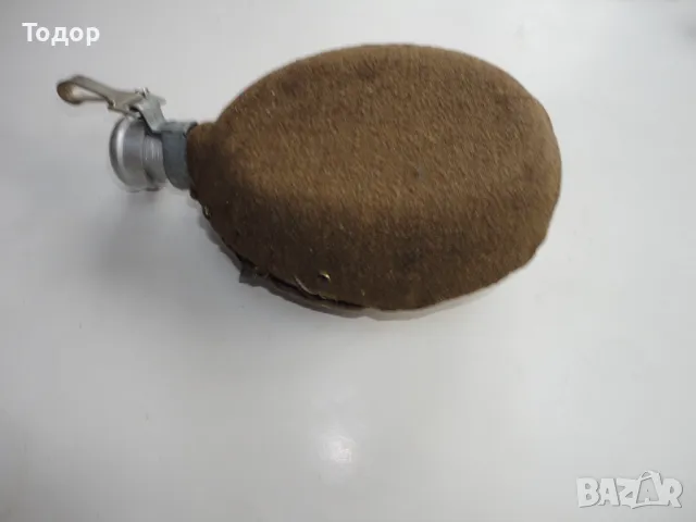 Войнишка алуминиева манерка , снимка 4 - Антикварни и старинни предмети - 49100461