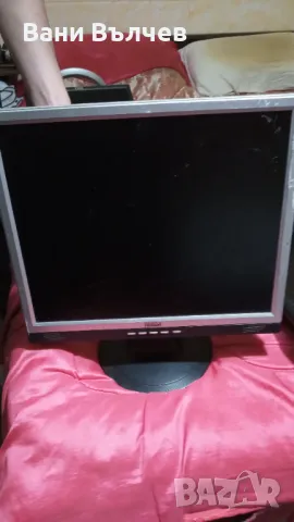 Продавам Монитори, снимка 5 - Монитори - 50056345