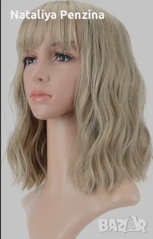 Естествена вълниста руса перука с въздушен бретон