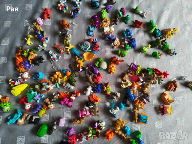 Огромна колекция Kinder Surprise – Над 1500 артикула, снимка 17 - Колекции - 54272740