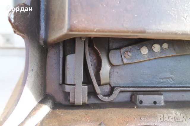 Стара шевна машина , снимка 16 - Шевни машини - 47537664