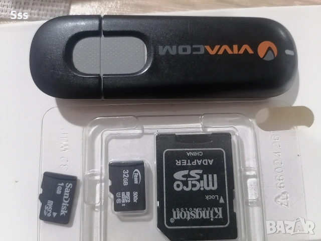 Флашка с карти и адаптер , снимка 2 - Друга електроника - 54273699