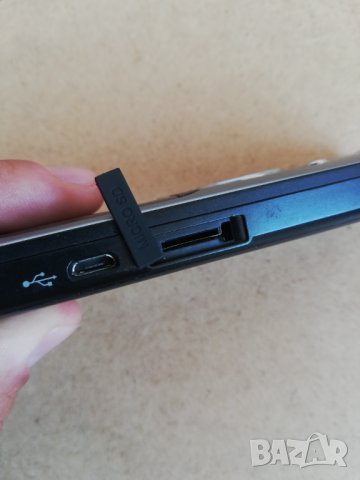 диктофон Philips DVT2050 8GB, снимка 9 - Други - 42395189