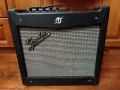 Китарно кубе уредба Fender Mustang 1, снимка 1