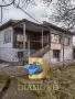 Двуетажна къща в село Върбица, обл. Хасково, снимка 1