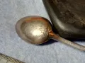 СТАРА РЪЧНО РЕТРО ОРНАМЕНТИРАНА ДЕБЕЛО ПОСРЕБРЕНА 90 МИКРОНА МАРКОВА БРОНЗОВА ЛЪЖИЧКА За КАФЕ 41033, снимка 4