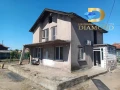 Двуетажна къща в град Гълъбово, снимка 1