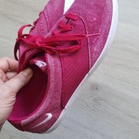 Дамски кецове Nike. Номер 40, снимка 1 - Кецове - 31754243