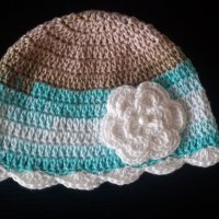 нова плетена шапка, снимка 1 - Бебешки шапки - 11807015
