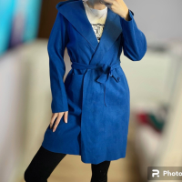 Тънко палто с качулка тъмно синьо , снимка 1 - Палта, манта - 44569289