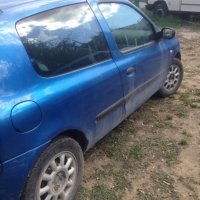 Renault Clio 1.5 DCI На части 65 Коня, снимка 3 - Автомобили и джипове - 38073567