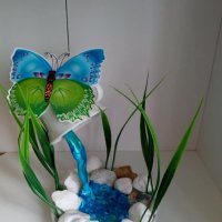"Летяща чаша" със сапунени ароматни цветя  и мартенички 15лв, снимка 5 - Декорация за дома - 31601494