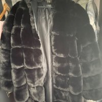 Дамско пухено палто, снимка 1 - Палта, манта - 42768083