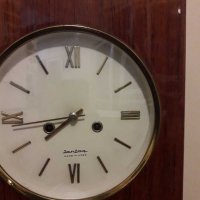 Стар стенен часовник-Янтар , снимка 3 - Антикварни и старинни предмети - 29684677