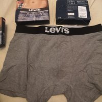 Мъжки боксерки Levi's Solid Men's Boxer Briefs, снимка 2 - Бельо - 31056669