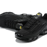 Nike AirMax Plus Black Leather 3 / Оригинална Кутия, снимка 5 - Спортни обувки - 44667815