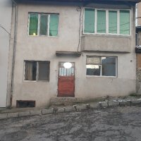 Продавам самостоятелна къща в  Асеновград  !, снимка 1 - Къщи - 44406267