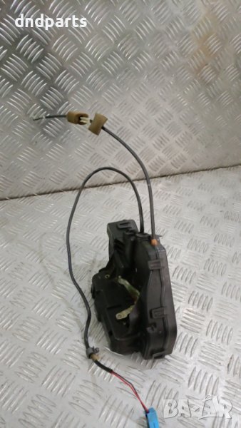 Брава врата Mercedes C-Class W203 2003г.(задна лява)	, снимка 1