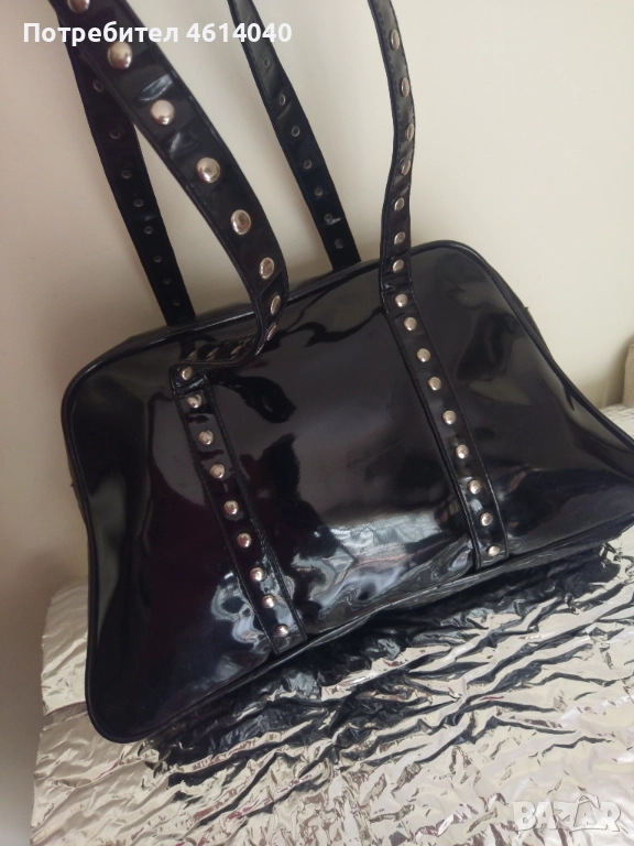 Чанта лачена 21*36 см, снимка 1