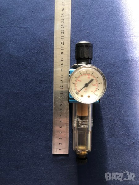 Пневматичен редуцир вентил регулатор налягане влагоуловител, снимка 1
