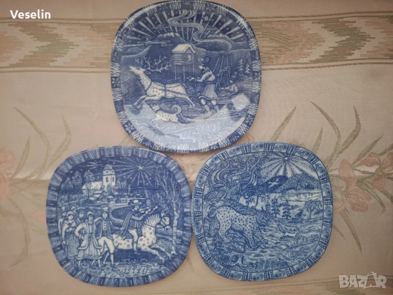 Комплект Колекционерски чинии за стена , снимка 1