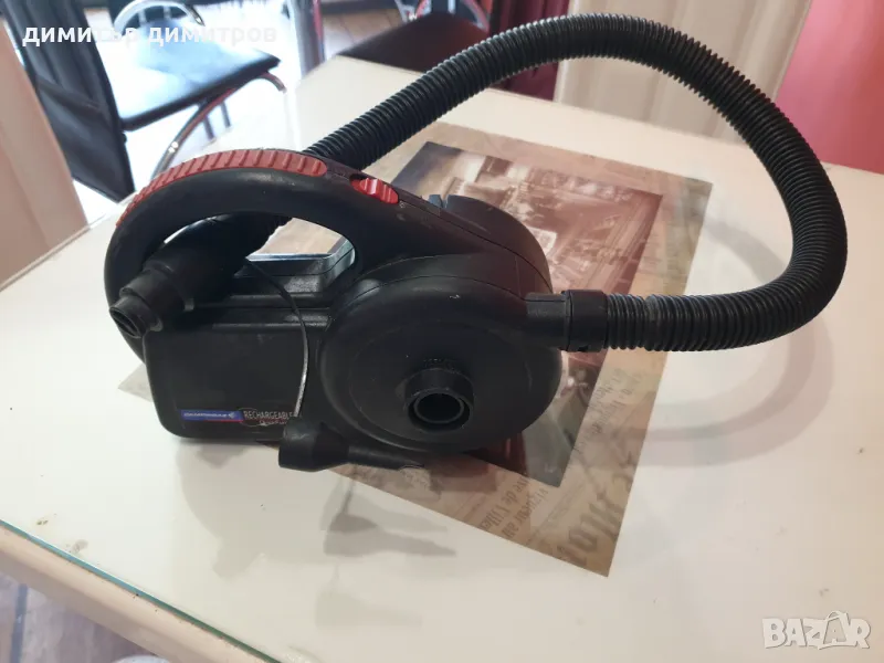 акумулаторна въздушна помпа  без батерия и зарядно, снимка 1