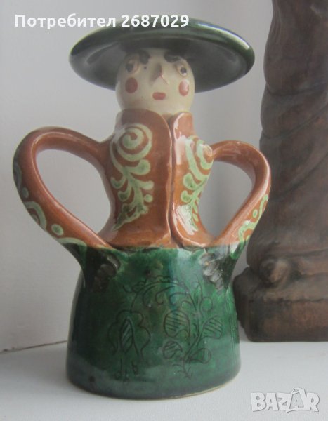 Керамика фигура съд с капак или свещник с подпис, снимка 1