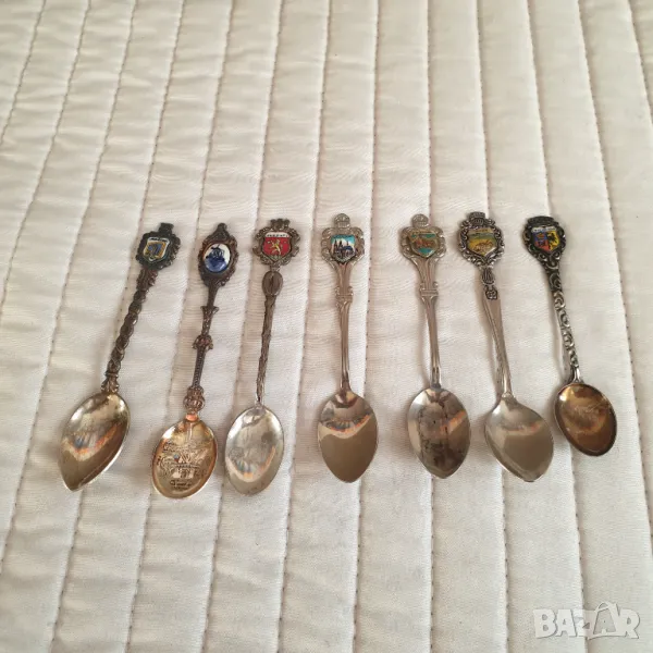 Сувенирни посребрени лъжички, снимка 1